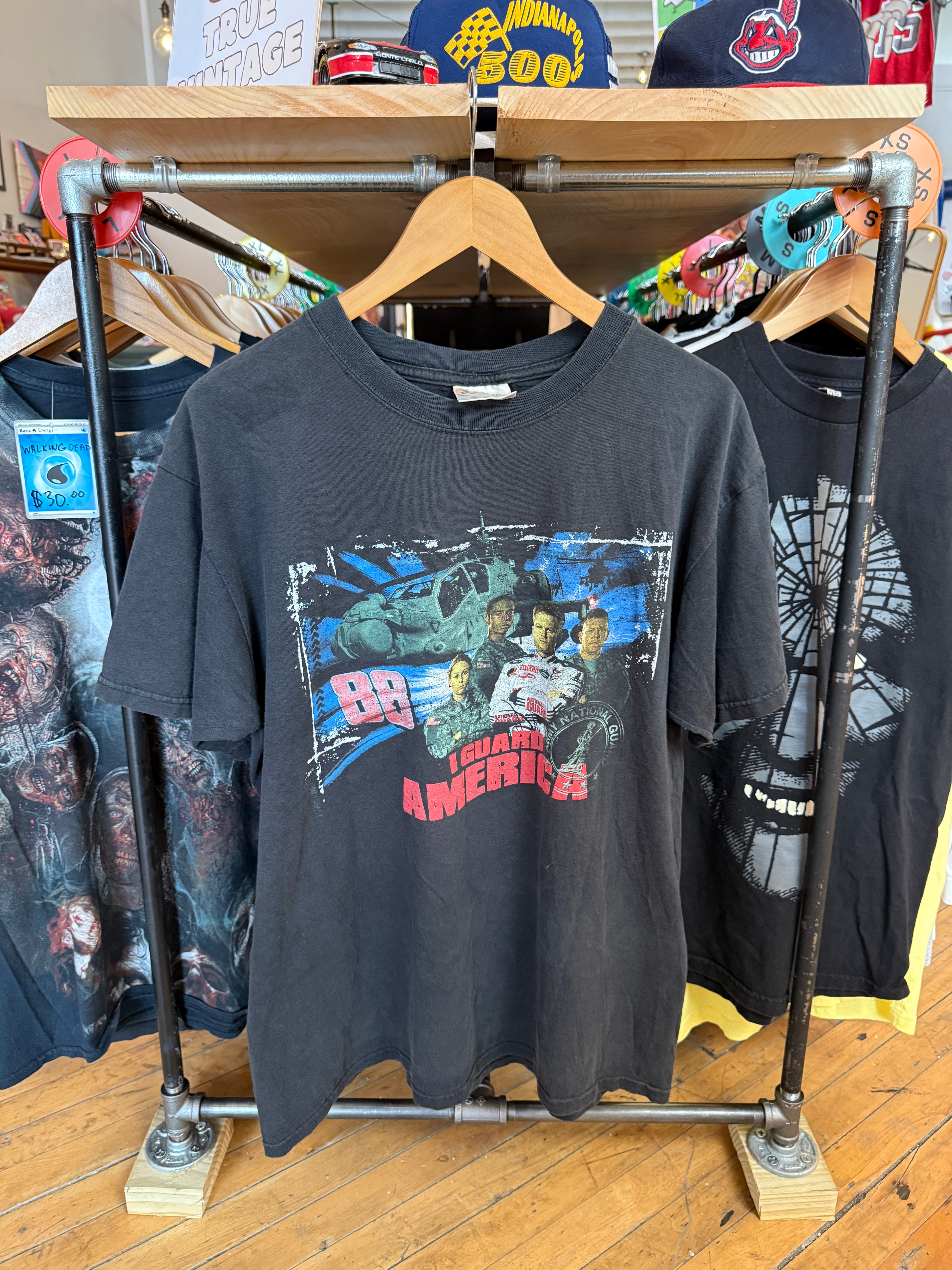 Vintage Military I Guard America Black Graphic Tee | size L