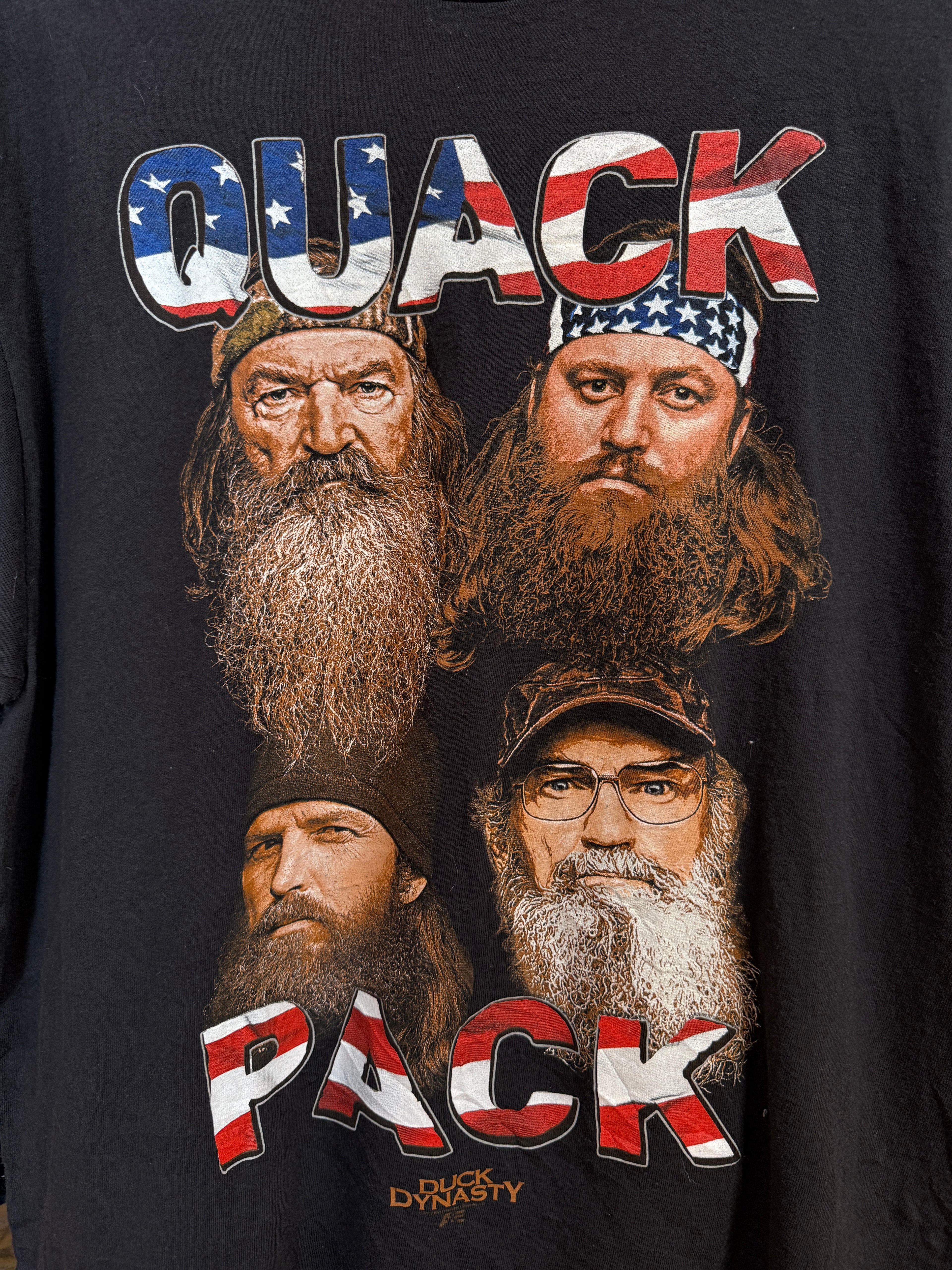 Quack Pack Duck Dynasty Black Tee | size XL