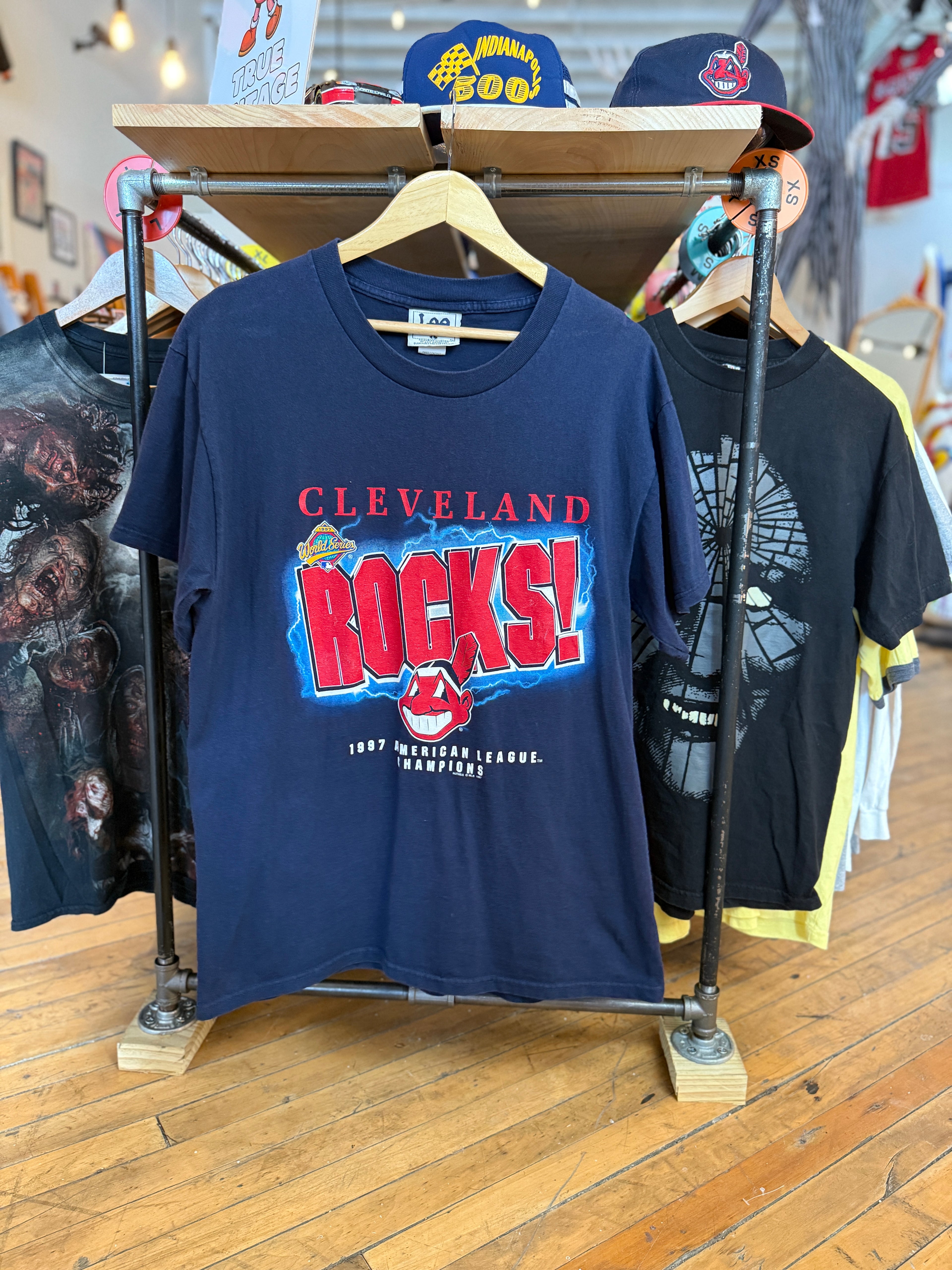 Vintage Cleveland Indians Cleveland Rocks Lee Sport Blue Tee size Large